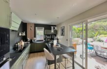 Villa Aix En Provence nord 12 pièce(s) 265 m2 + ANNEXE 38 m2 / 6 chambres /2500 m2 jardin + ANNEXE + Piscine 3 bassins - 4093033PCML