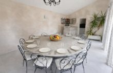 St Victoret  Propriété de 429 m² avec dépendances, piscine, pool house - 4382123PKCH