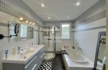 Villa Aix En Provence nord 12 pièce(s) 265 m2 + ANNEXE 38 m2 / 6 chambres /2500 m2 jardin + ANNEXE + Piscine 3 bassins - 4093033PCML