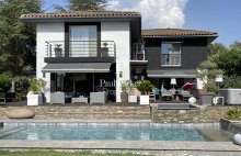 Villa Aix En Provence nord 12 pièce(s) 265 m2 + ANNEXE 38 m2 / 6 chambres /2500 m2 jardin + ANNEXE + Piscine 3 bassins - 4093033PCML