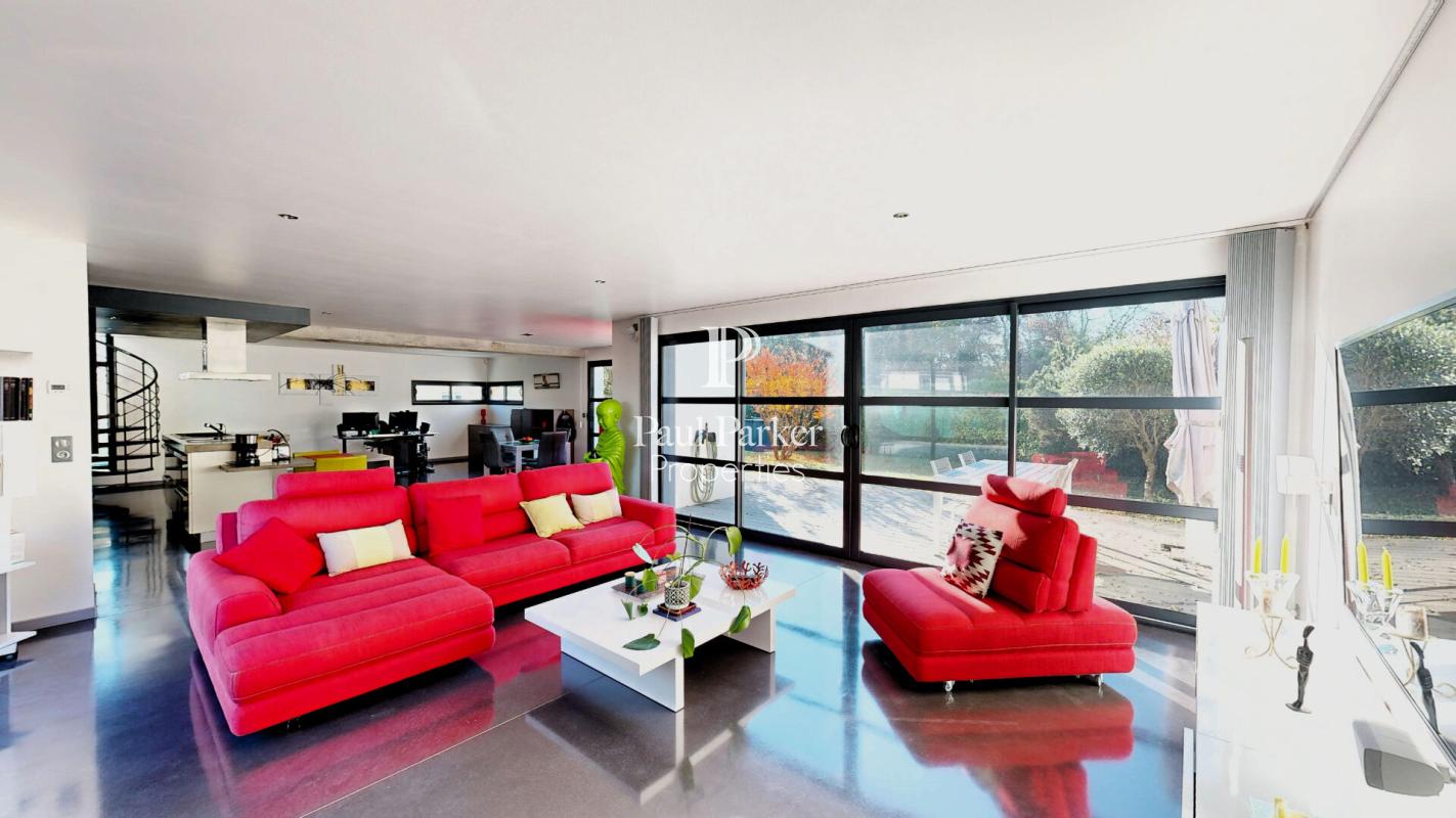 EYSINES ? ARCHITECT-DESIGNED HOME WITH POOL ? 137 m² - 4085383PCMIL