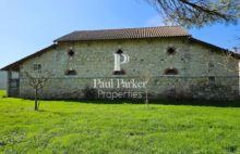 ASTAFFORT : Ancien Domaine Agricole Médiéval  377m², dépendances : Ecurie, Etable, Hangar - 4378123PTOE
