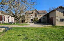 ASTAFFORT : Ancien Domaine Agricole Médiéval  377m², dépendances : Ecurie, Etable, Hangar - 4378123PTOE