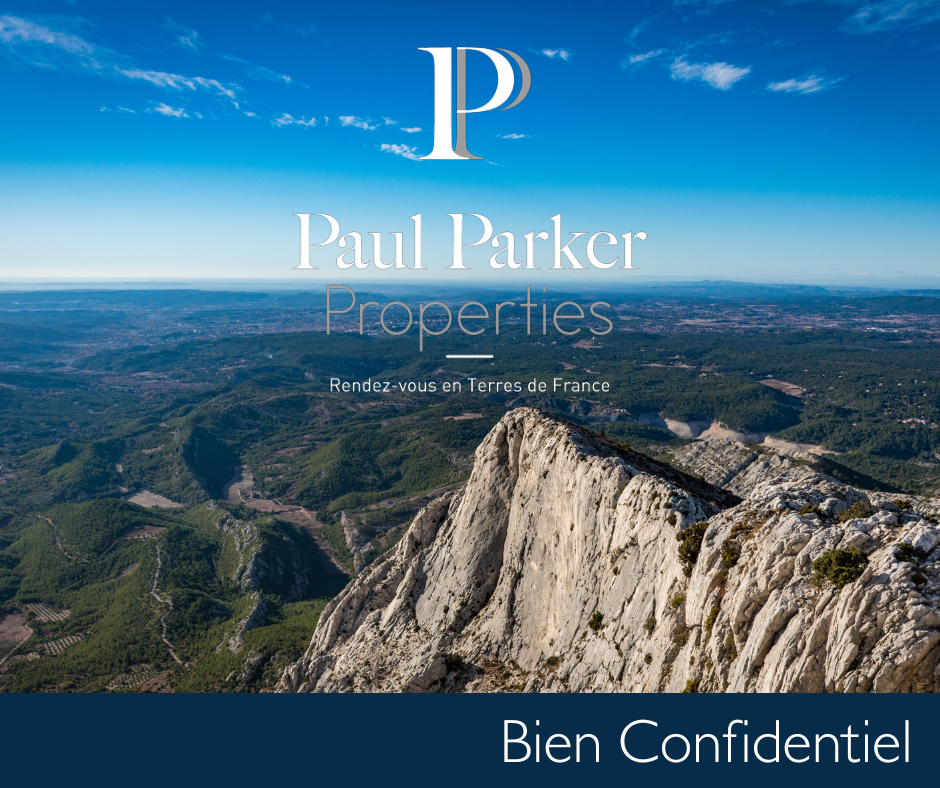 RARE autour d&rsquo;Aix En Provence 735 m2 habitables (Terrain 21599 m2) - 402129ZF3PPSC