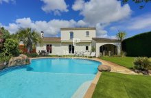 Maison 8 pièces Mérignac piscine, garage, jardin de 850 m² - 4166173PCMILA3PCMIL