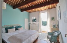 Mas d&rsquo;exception en coeur de village, avec jardin paysager et piscine - 4435363PUVE