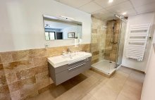 Rognes Villa Rénovée d&rsquo;Exception sur 2 Hectares avec Piscine et Vue Nature - 4482623PKCH