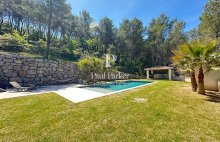 Rognes Villa Rénovée d&rsquo;Exception sur 2 Hectares avec Piscine et Vue Nature - 4482623PKCH