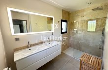 Rognes Villa Rénovée d&rsquo;Exception sur 2 Hectares avec Piscine et Vue Nature - 4482623PKCH