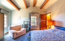 Beaumes-de-Venise.  Vue dominante, volumes rares, potentiel évident - 4483333PPSC