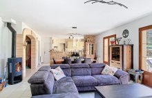 Ensemble contemporain avec maison principale, gîte indépendant, piscine chauffée et vaste terrain - 4526213PPBRA