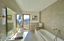 Demeure de prestige Lourmarin – Mas XVIIIème de caractère  – trame contemporaine 198 m2  surfaces  / Terrain 6000 m2 / 4 chambres / 1 studio 19 m2 / 1 annexe 20+  m2 - 4329143PCML