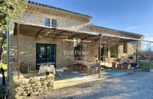 Demeure de prestige Lourmarin – Mas XVIIIème de caractère  – trame contemporaine 198 m2  surfaces  / Terrain 6000 m2 / 4 chambres / 1 studio 19 m2 / 1 annexe 20+  m2 - 4329143PCML