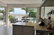 À Penvins, Sarzeau : une maison face à l&rsquo;océan, au coeur d&rsquo;un cadre préservé - 4548163PVIH
