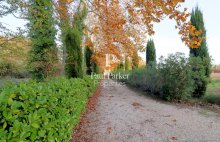 84150 CAUMONT SUR DURANCE: Propriété en campagne sur plus de 3 ha de terrain - 4571433PUVE