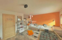 Demeure de prestige CHALET à MONTGENÈVRE   Alpes du Sud 8 pièce(s) 190 m2  surface habitable / 4 Chambres +1 Suite /  2 Terrasses + Jacuzzi / Séjour cuisine 62 m2/ Garage X2 - 4304123PCML