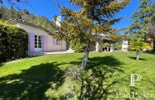Maison d’Architecte Aix En Provence / Montaiguet / 10 pièce(s) 210 m2  /3ch /1ha terrain/ + 40 m2 extension possible - 4574143PCML