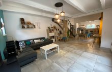 A vendre maison rénovée à Grans 150m2 avec un terrain de 5300m2 - 4317183PKCH
