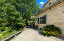 IDÉALE VILLÉGIATURE AIXOISE / À SEULEMENT 13 MINUTES DE L&rsquo;HYPER-CENTRE D&rsquo;AIX-EN-PROVENCE / Maison Aix En Provence 7 pièce(s)  188 m2 Habitable  ( 330 m2) 5 Ch / terrain 5220 M2 - 4566943PCML