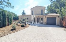 Gordes – Élégante maison contemporaine de 175 m² avec piscine - 4626613PKCH