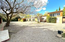 Domaine d&rsquo;exception à Grans - 4456263PCKCHK3PKCH