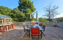 Laroque-Timbaut : Havre de Paix et d’Histoire : Domaine en Pierre du XVIIIe Siècle : Maison de Caractère 310 m² habitables +  dépendances – Terrain de 1,2 ha - 4626243PTOE