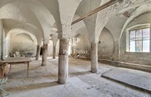 12th-century fortified castle with independant holiday cottage - 459109-3PSNV