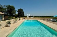 Elegant Character Home in the Heart of the Vineyards ? Charming Guest House or Family Residence - 4568213PVDECA3PVDEC
