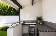 Maison contemporaine de plain-pied avec piscine 180 m2 Bruges Grand Darnal - 4655913PCMIL