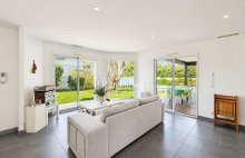 Maison contemporaine de plain-pied avec piscine 180 m2 Bruges Grand Darnal - 4655913PCMIL