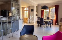 Maison Nantes 9 pièce(s) 360 m2 - 4659803PBERP