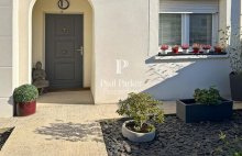 ELEGANTE MAISON FAMILIALE AVEC UNE VERRIÈRE , UN JARDIN ENSOLEILLÉE SANS VIS À VIS ET GARAGE - 4694253PPBD