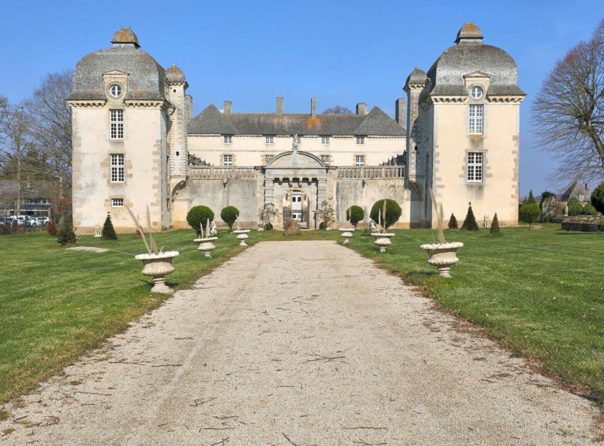 Château Evran 2500 m2 - 3238233PEON