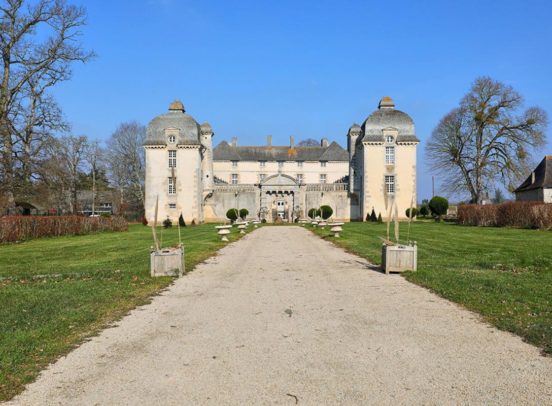 Château Dinan 2500 m2 - 3238233PEON