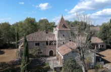 Character house from the 17th century with cottage and swimming pool in Lalbenque - 3393343PEMM