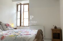 Character apartment with terrace - 3350283PEMM