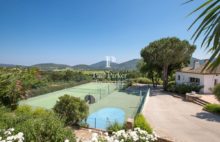 Domaine de 4 Villas (698 m²) avec 2 piscines – tennis – étang - 356232-3PADR